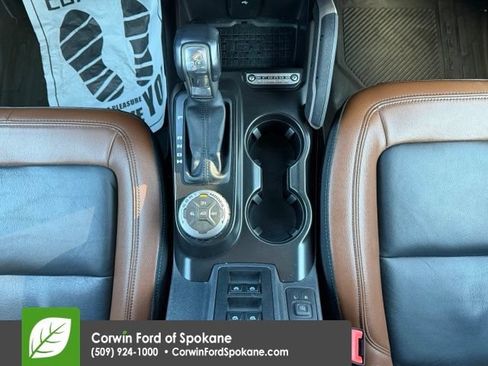 Used 2024 Ford Bronco Outer Banks AWD/4WD image 31