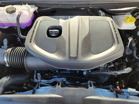 New 2026 RAM 1500 2WD Quad Cab image 23