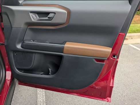 New 2025 Ford Bronco Sport Outer Banks w/ Outer Banks Tech Package+ image 37