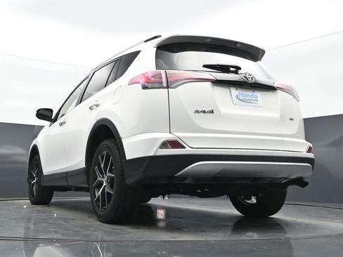 Used 2016 Toyota RAV4 SE FWD image 24