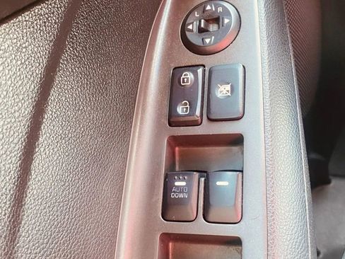 Used 2018 Kia Forte LX FWD image 12