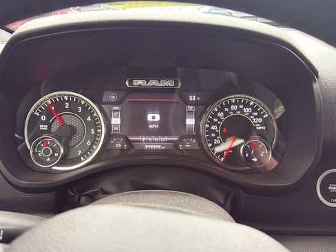 Used 2024 RAM 1500 Big Horn AWD/4WD image 11
