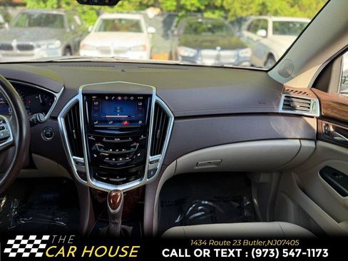 Used 2015 Cadillac SRX Luxury w/ Driver Awareness Package AWD/4WD image 21