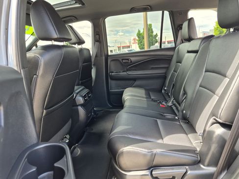 Used 2025 Honda Passport EX-L image 30