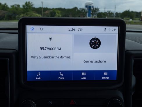 Used 2024 Ford Bronco Sport Outer Banks AWD/4WD image 16
