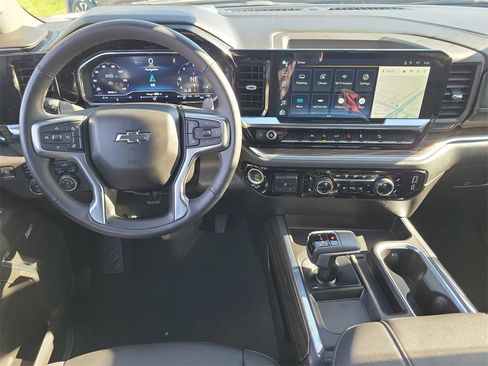 Used 2024 Chevrolet Silverado 1500 RST w/ Convenience Package II image 4