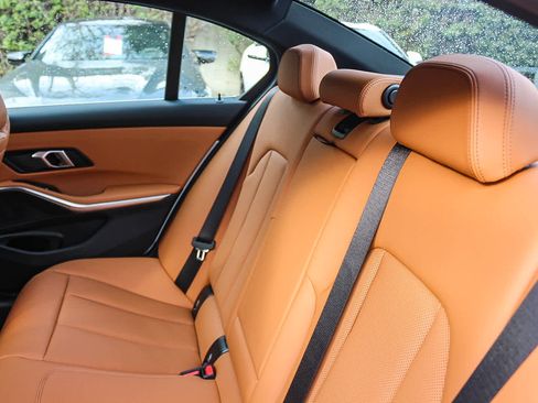 New 2026 BMW 330i Sedan w/ Premium Package image 18