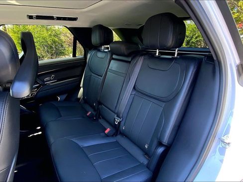 Used 2023 Land Rover Range Rover Sport SE AWD/4WD image 20