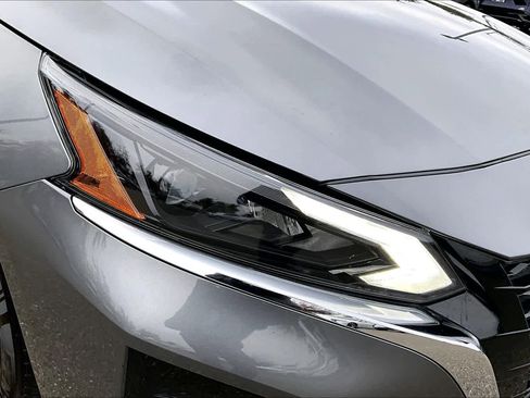 Used 2023 Nissan Altima 2.5 S image 27