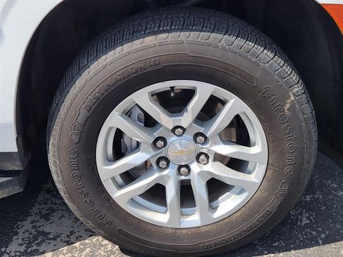 Used 2023 Chevrolet Tahoe LT image 24