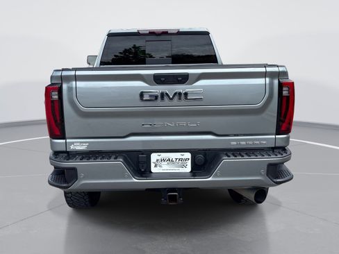 Certified 2024 GMC Sierra 2500 Denali Ultimate AWD/4WD image 7