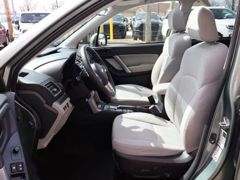 Used 2018 Subaru Forester 2.5i Premium w/ All-Weather Package image 7