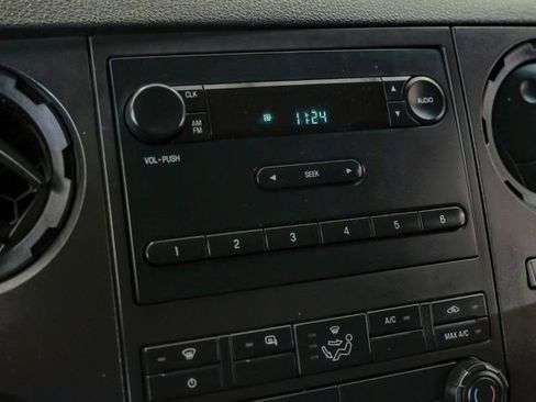 Used 2015 Ford F350 XL w/ Power Equipment Group image 27