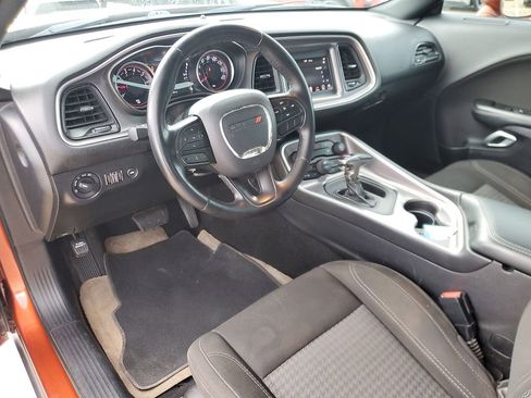 Used 2021 Dodge Challenger SXT image 11