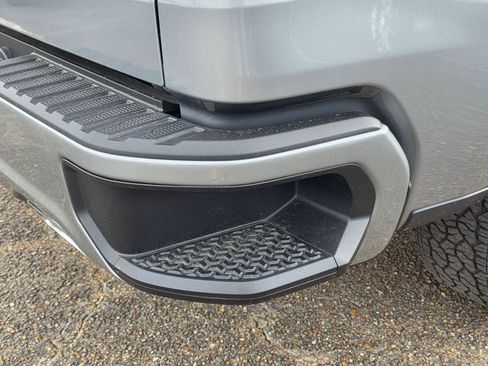 Used 2026 Chevrolet Silverado 1500 RST image 25