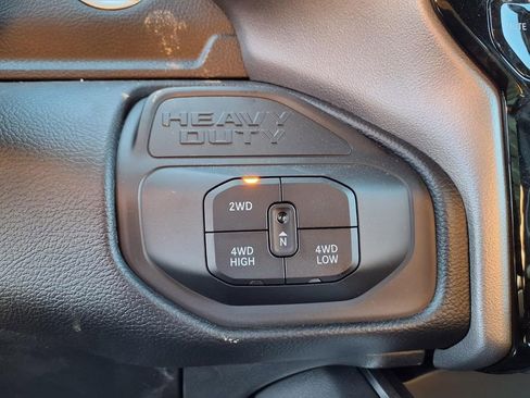 New 2026 RAM 2500 Laramie w/ Night Edition AWD/4WD image 8