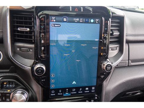 Used 2022 RAM 1500 Laramie AWD/4WD image 29
