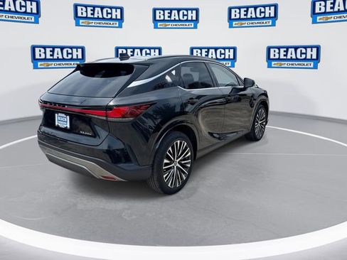 Used 2023 Lexus RX 350 Premium Plus w/ Cold Area Package FWD image 8
