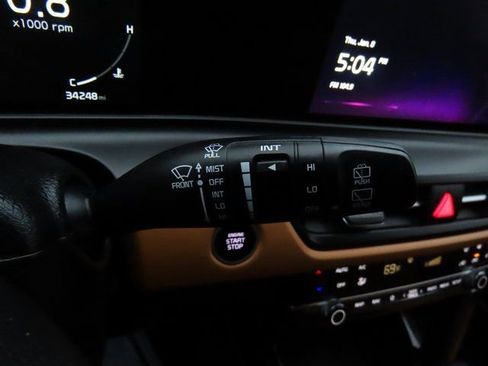 Used 2024 Kia Seltos EX image 32