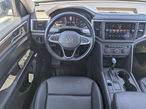 Used 2021 Volkswagen Atlas SE FWD image 17
