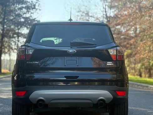Used 2018 Ford Escape SEL image 6