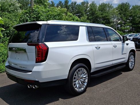 Certified 2023 GMC Yukon XL Denali AWD/4WD image 6