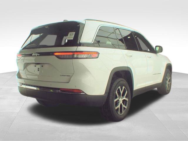 Used 2024 Jeep Grand Cherokee Limited w/ Luxury Tech Group II AWD/4WD image 6
