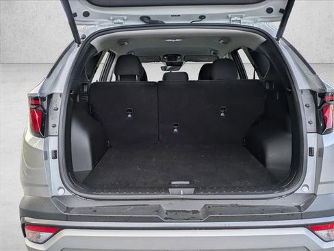 Used 2026 Hyundai Tucson SEL FWD image 6