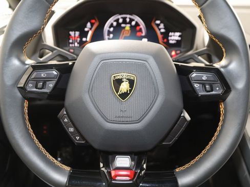 Used 2022 Lamborghini Huracan EVO image 55