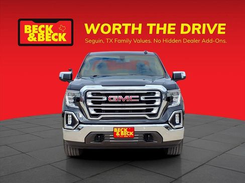 Used 2020 GMC Sierra 1500 SLT image 2
