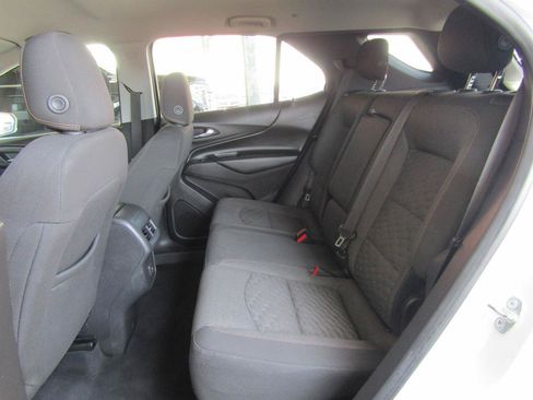 Used 2019 Chevrolet Equinox LT FWD image 9