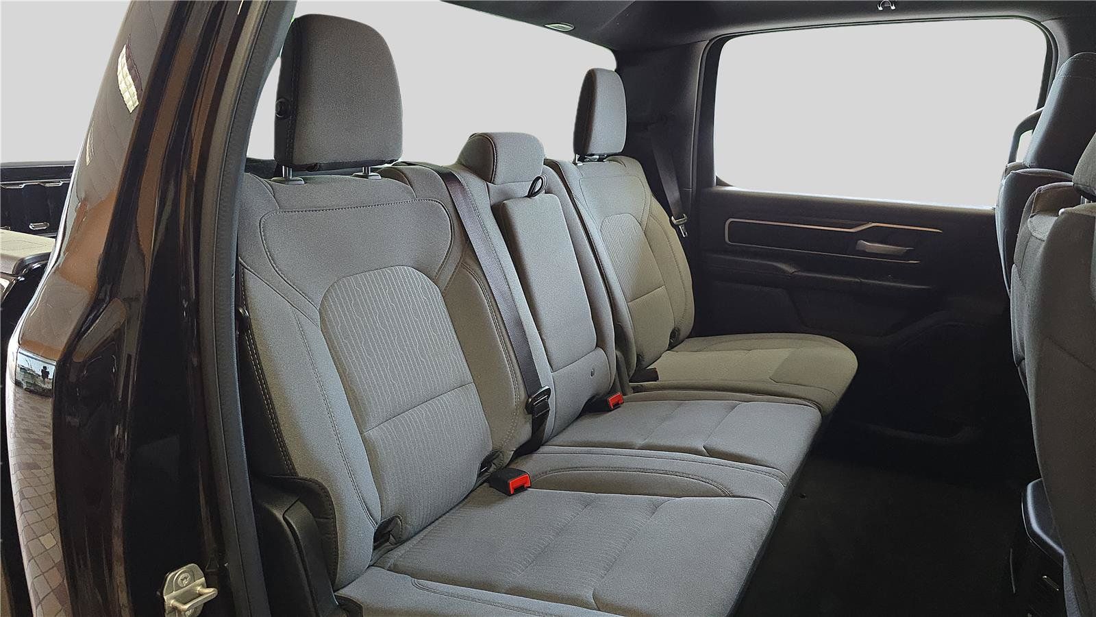 Used 2023 RAM 1500 Big Horn AWD/4WD image 17