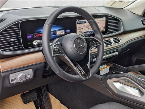 Certified 2025 Mercedes-Benz GLE 350 GLE 350 image 3