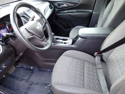 Used 2024 Chevrolet Equinox LT image 12