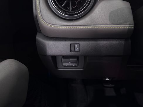 Certified 2025 Chevrolet Colorado ZR2 AWD/4WD image 26