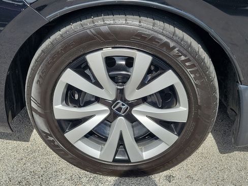 Certified 2024 Honda Civic LX image 8