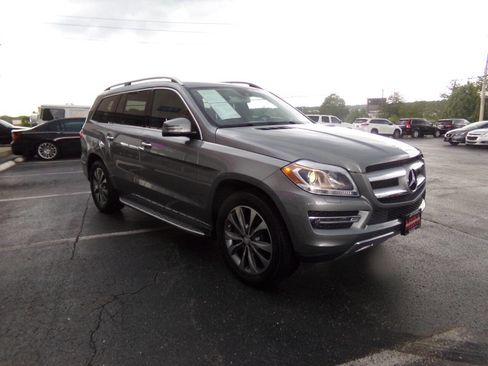 Used 2015 Mercedes-Benz GL 450 GL 450 4MATIC AWD 4dr SUV image 3