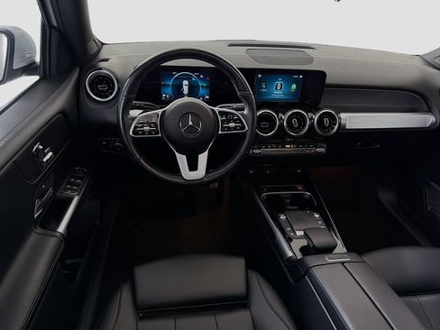 Used 2023 Mercedes-Benz GLB 250 image 24