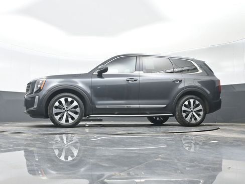 Used 2021 Kia Telluride EX w/ EX Premium Package FWD image 34