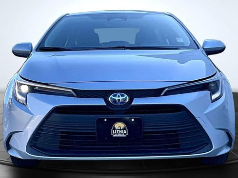 Used 2024 Toyota Corolla LE FWD image 6