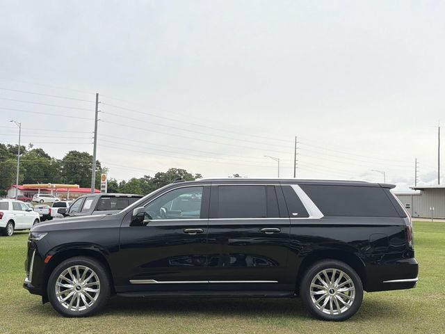 Used 2023 Cadillac Escalade ESV Premium Luxury AWD/4WD image 13