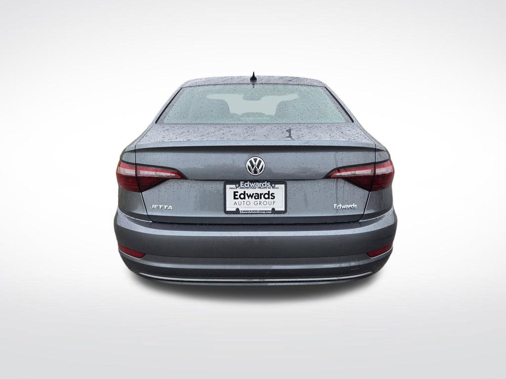 Used 2020 Volkswagen Jetta SE w/ SE Cold Weather Package FWD image 4