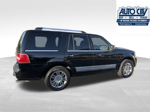 Used 2008 Lincoln Navigator 4WD image 3