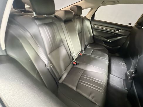 Used 2021 Honda Accord Touring image 27