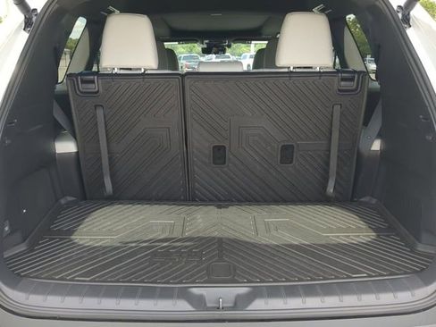 Certified 2026 Toyota Grand Highlander AWD Hybrid image 13