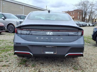 New 2026 Hyundai Sonata SE