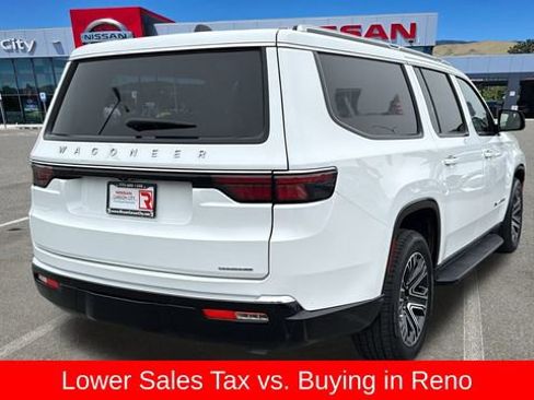 Used 2024 Jeep Wagoneer L Series II w/ Flexible Seating Group image 3
