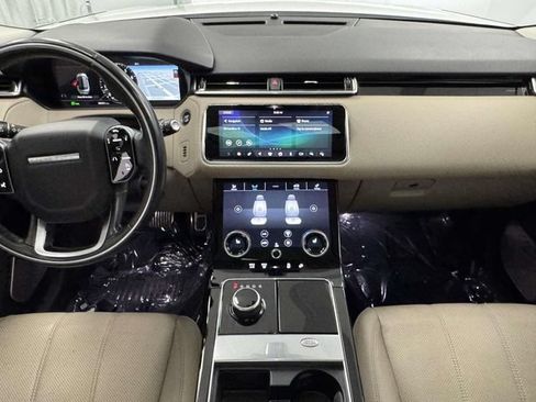 Used 2019 Land Rover Range Rover Velar R-Dynamic SE AWD/4WD image 27
