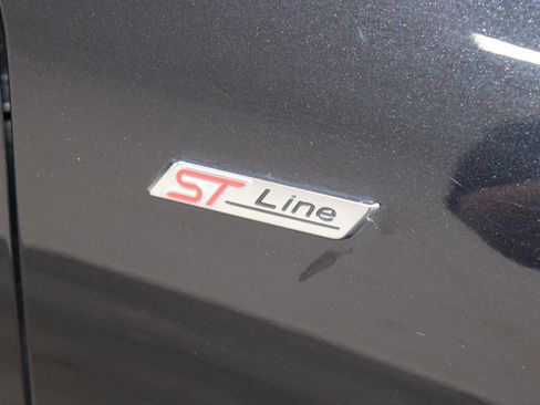 Used 2025 Ford Escape ST-Line AWD/4WD image 12