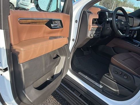 New 2026 Chevrolet Tahoe High Country image 11